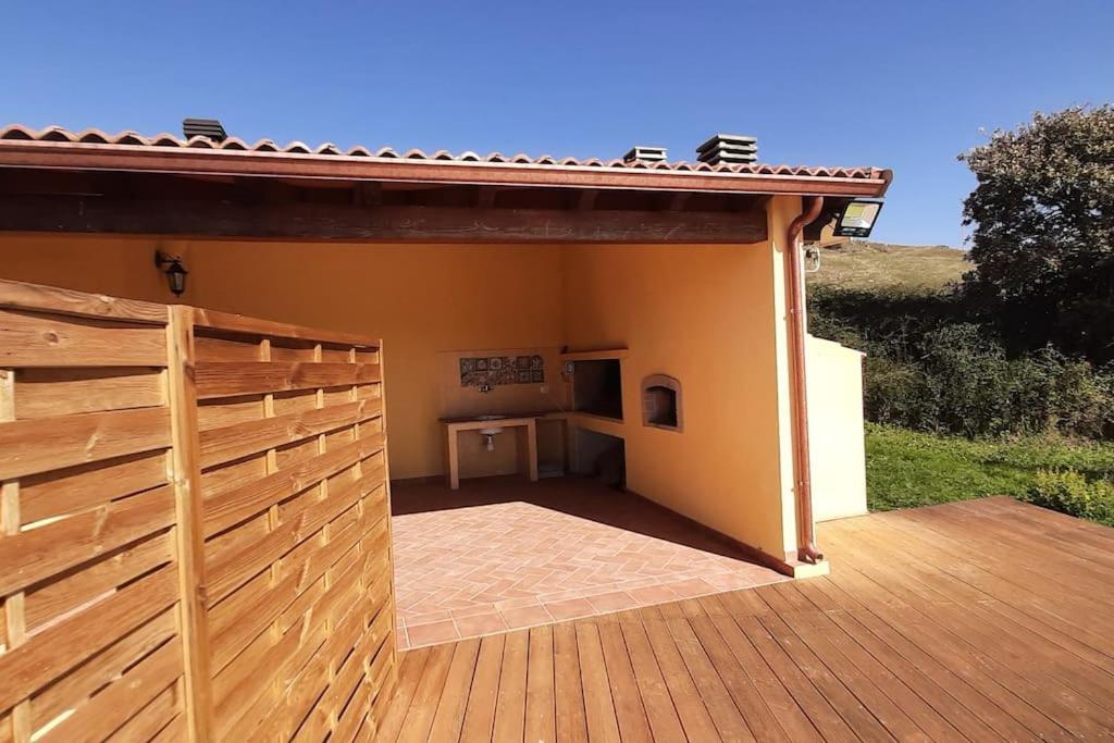 Marci Con Piscina Privata A *