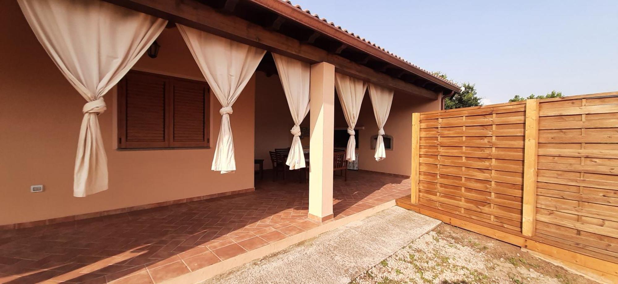 Marci Con Piscina Privata A Nulvi